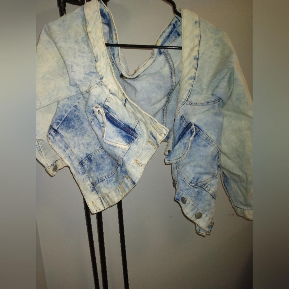 Crop Jean Jacket Size 2X